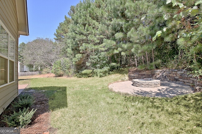 Building Photo - 110 Freeman Forest Dr