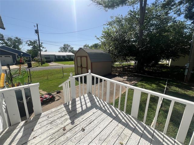 Building Photo - 4528 Wildwood Cir