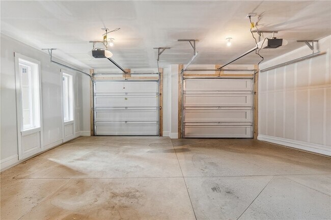 Building Photo - 4009 Cottage Wy