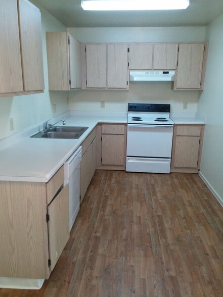 Building Photo - Kent Place