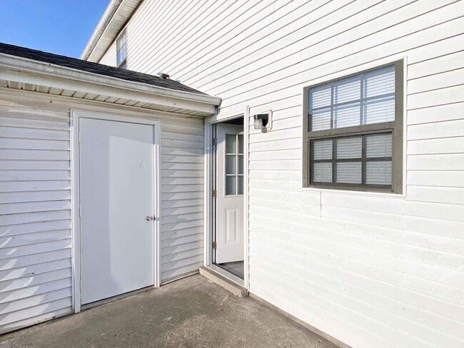 Building Photo - 284-2 Northridge Drive