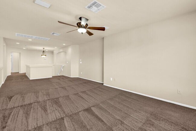 Building Photo - 1412 E Powell Way
