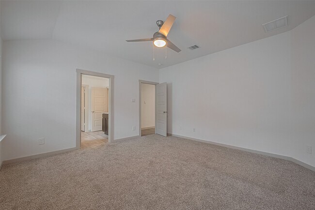 Building Photo - 12715 Basinghall Ln