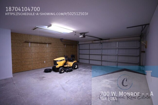 Building Photo - 700 W Monroe Ave