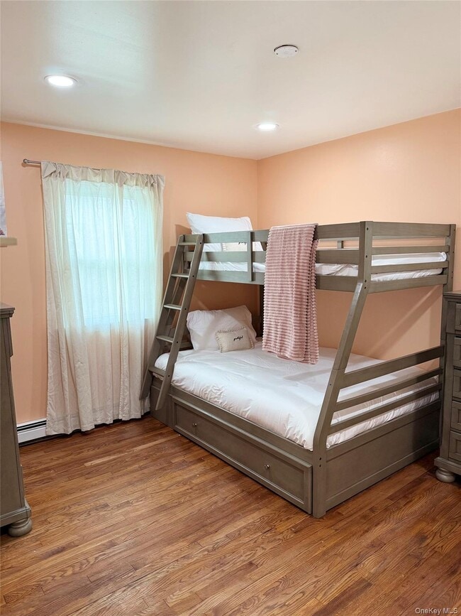 Building Photo - 10 Candlewood Rd