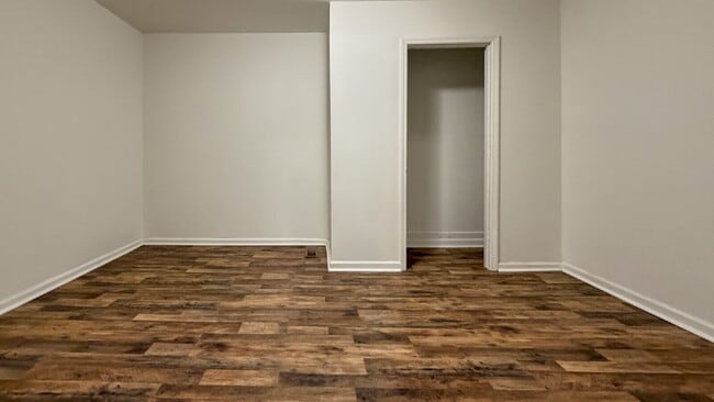 Building Photo - For Rent: 3+ BR, 3BA house. (Please speak with us before applying.)