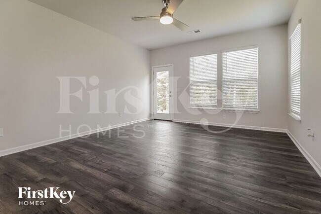 Building Photo - 310 Ashborne Lane