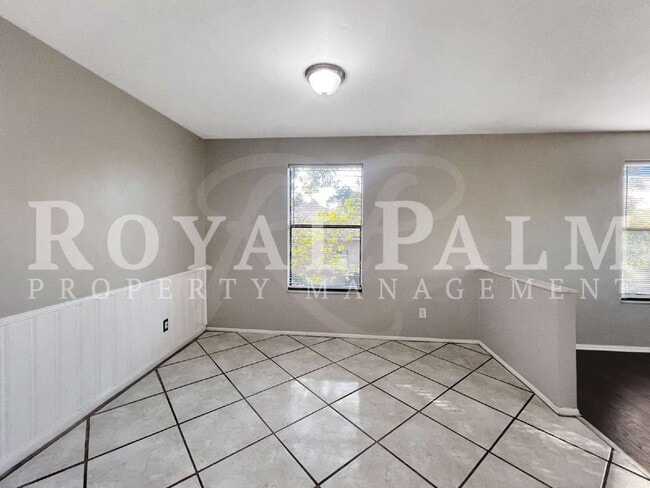 Building Photo - 2/1 Rental with W/D Hookups—Roses are Red, Lawns are Green, a Fenced Yard? That’s a Pet Lover’s D...
