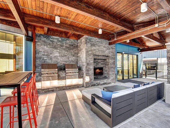 Building Photo - Allegro at Ash Creek