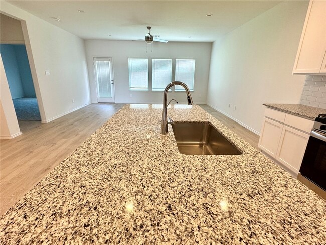 Building Photo - 1606 Cedar Pointe Ct