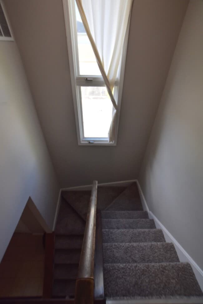 Building Photo - 1628 Prestwick Dr
