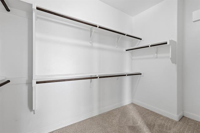 Building Photo - 15801 Weymouth Dr