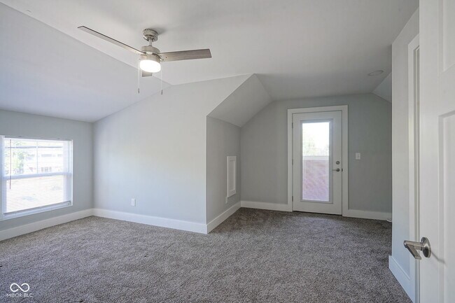 Building Photo - 515 Orange St