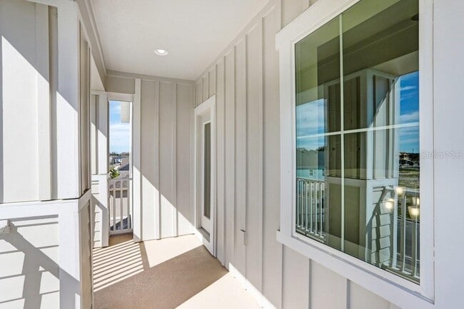 Building Photo - 28793 Sweet Persimmon Dr