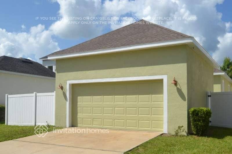 Building Photo - 7017 Buttonbush Loop