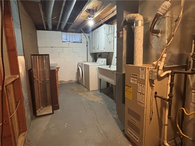 Building Photo - 456 Hunting Creek Rd