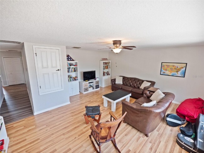 Building Photo - 4904 Adair Oak Dr