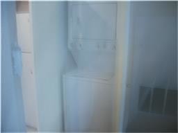 Building Photo - 2121 El Paseo St