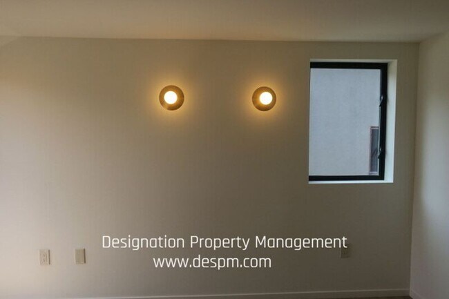 Building Photo - 3181 Verdugo Pl