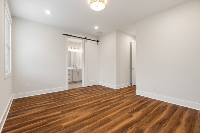 Building Photo - Newly Built 4-bedroom, 4-bathroom Home in Durham, NC