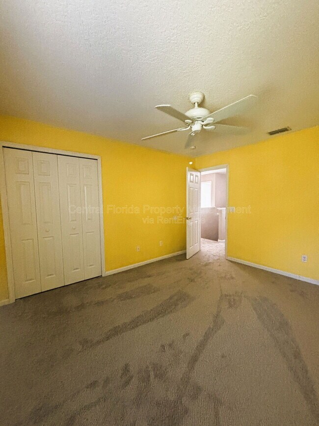 Building Photo - 16183 Old Ash Loop