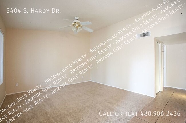 Building Photo - 3404 S Hardy Dr