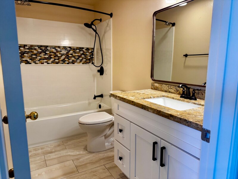 Building Photo - 159 Trellis Ln