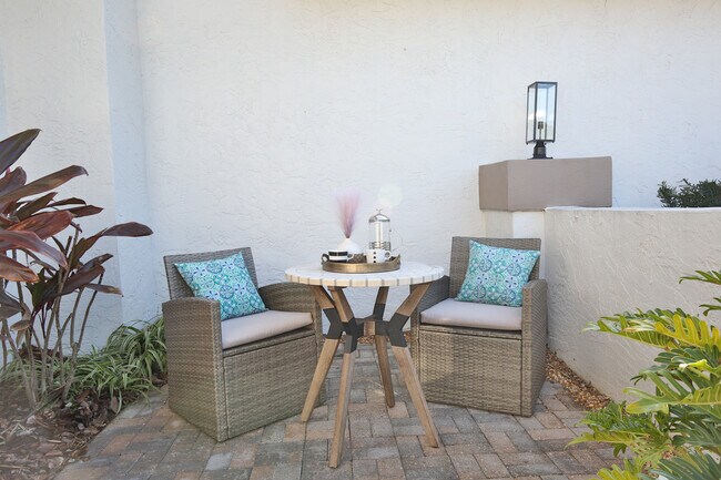 Building Photo - 927 80th St NW