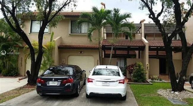 Building Photo - 3961 Adra Ave