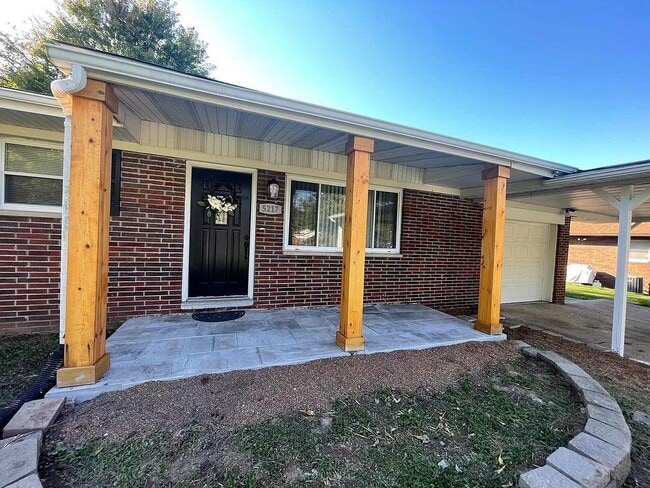 Building Photo - 5217 Bonita Blvd