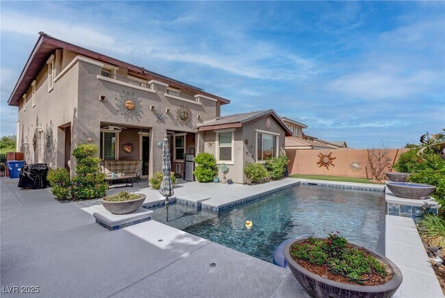Building Photo - 10597 Cloud Whisper Dr