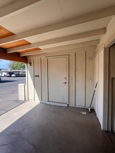Building Photo - 10363 W Peoria Ave