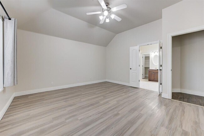 Building Photo - 1708 NW 161st Cir