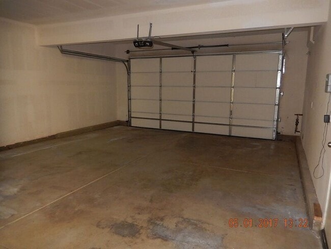 Building Photo - 35423 Ocotillo Ct