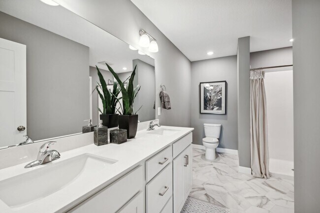 Building Photo - Brand New Townhome - Be the first to live here!