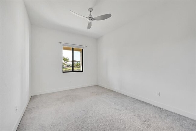 Building Photo - 10780 Oceano Wy