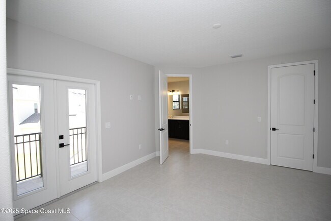 Building Photo - 2485 Musette Aly