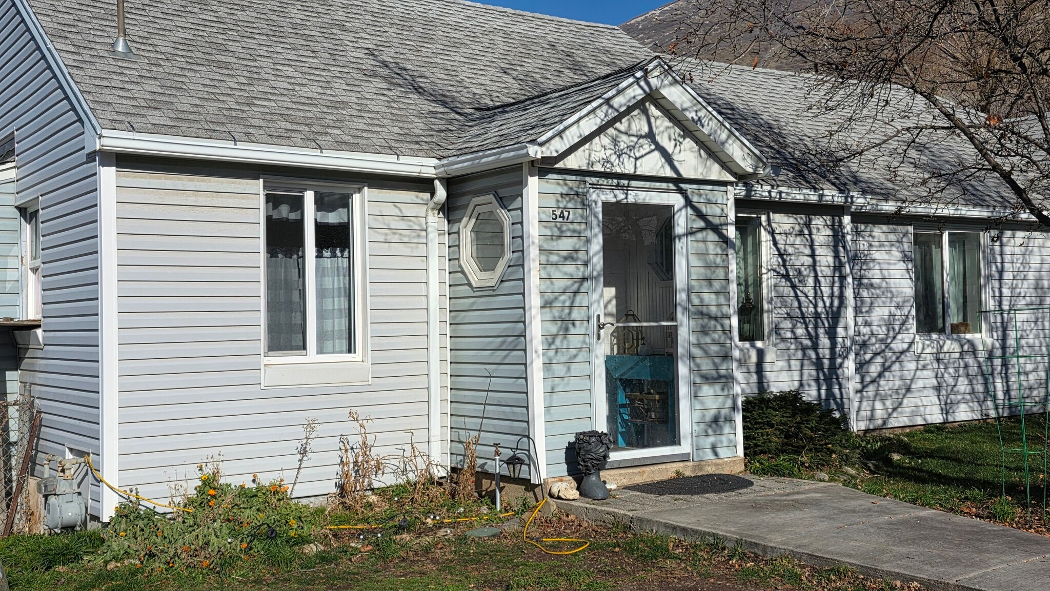 Building Photo - 547 E 100 N