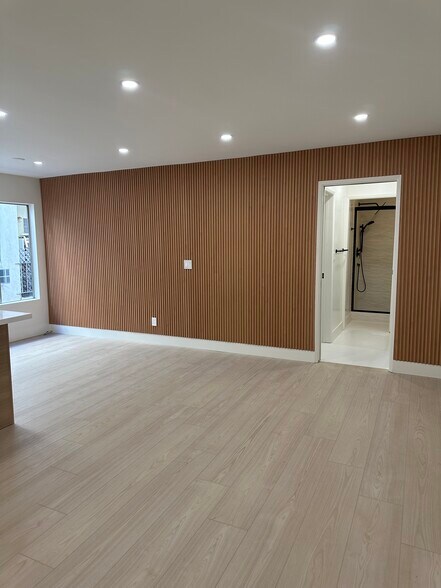 Building Photo - 8223 Blackburn Ave