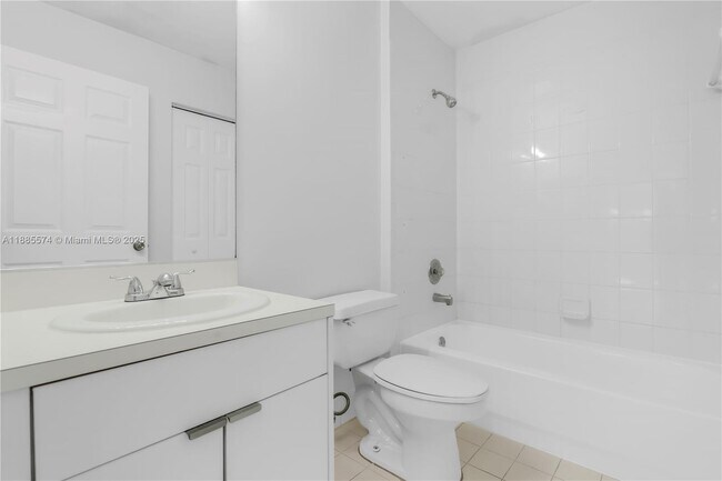Building Photo - 3224 SW 175th Ave