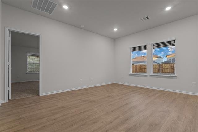 Building Photo - 612 Creek End Dr