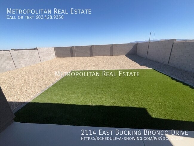 Building Photo - 2114 Bucking Bronco Dr