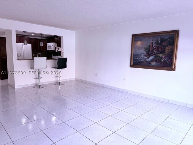 Building Photo - 15470 SW 82nd Ln