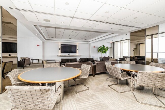 Building Photo - 2800 N Lake Shore Dr