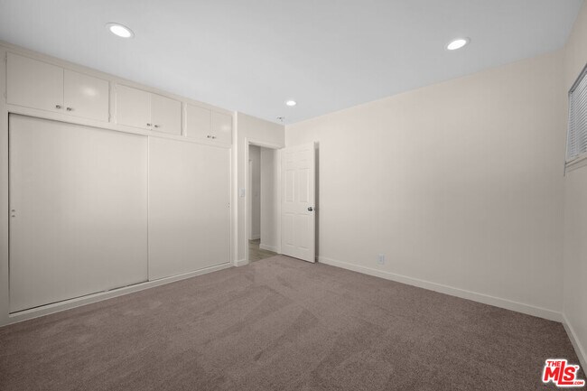 Building Photo - 11825 Iowa Ave