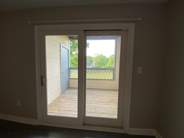 Building Photo - 2 Bedroom, 2 Bath condo