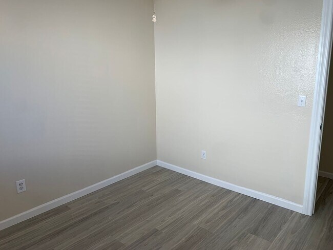 Building Photo - Upgraded Suisun City Home Available NOW!