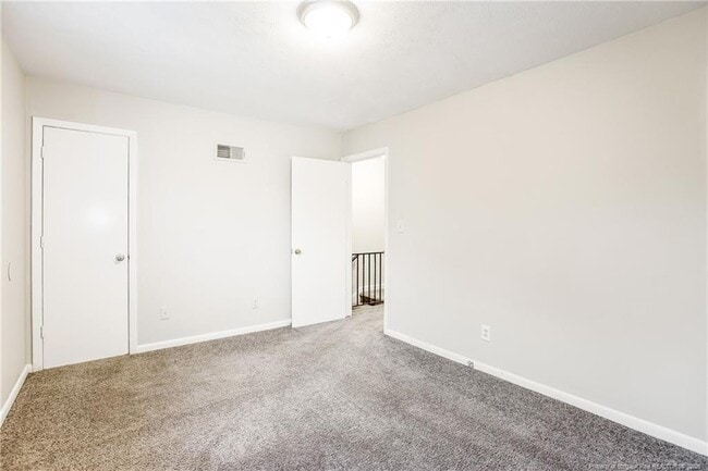 Building Photo - 828 Pilot Ave