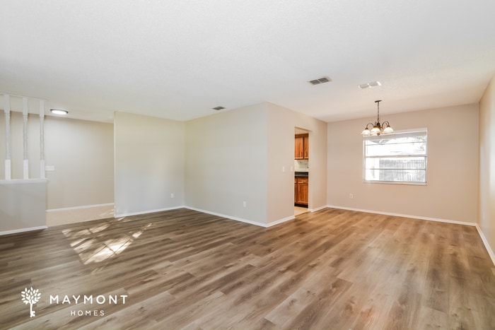 Building Photo - 4730 Mesa Verde Dr