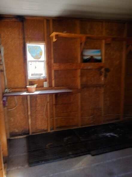 Building Photo - 104 Tanglewood Ln